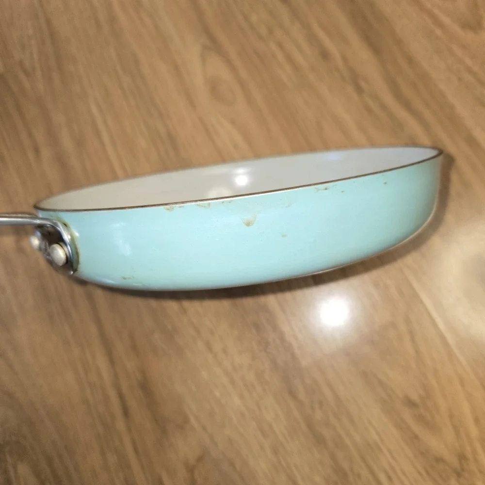 Pioneer Woman Teal and White 8 Inch Skillet with Silicone Handle
